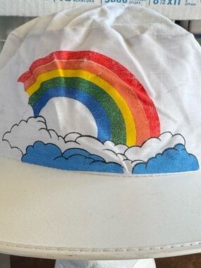 Source Unknown White Kids Hat with Rainbow and Blue Clouds